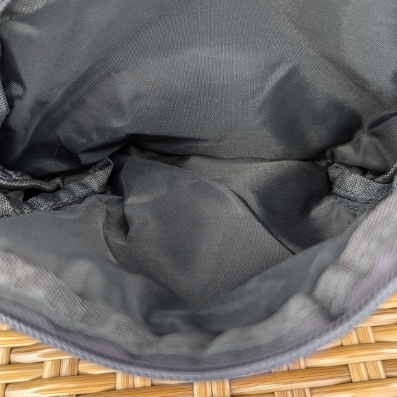 Engyen Pink Gray Fanny Waist Pack Crossbody Bag Water-Resistant Nylon NWT - Picture 9 of 12